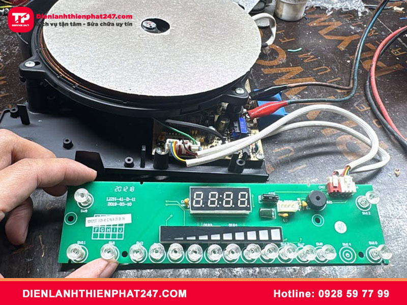 Sửa bếp từ nội địa nhật tại Hà Nội