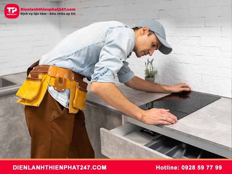 Sửa bếp từ Canzy tại nhà Hà Nội