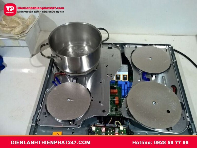 Sửa bếp từ Munchen tại nhà Hà Nội